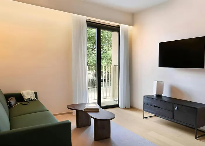 Bob W Milan Crocetta 3* Μιλάνο