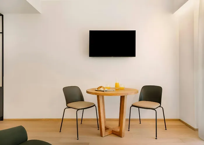 Bob W Milan Crocetta