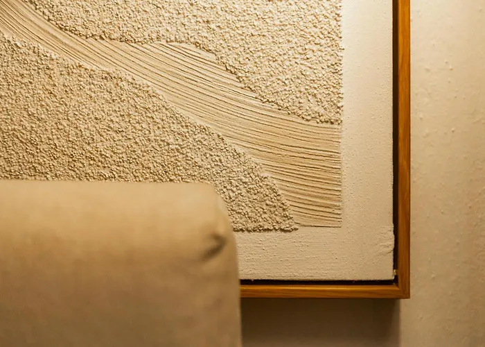 Youhosty - Design Isola Lejlighed *