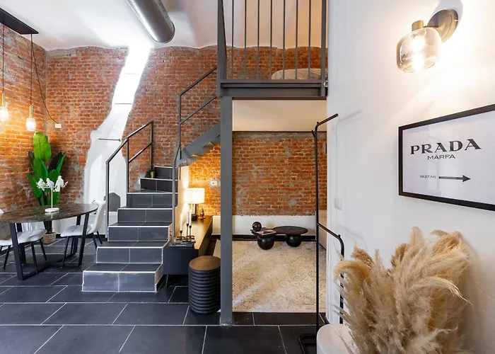 Youhosty - Design Isola Lejlighed