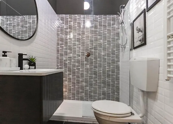 Youhosty - Design Isola