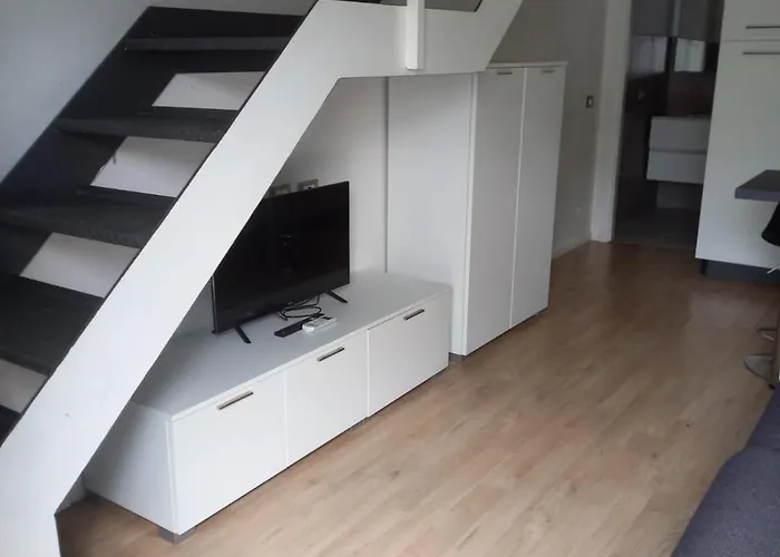 Bovisa Cosenz Village Con Giardino