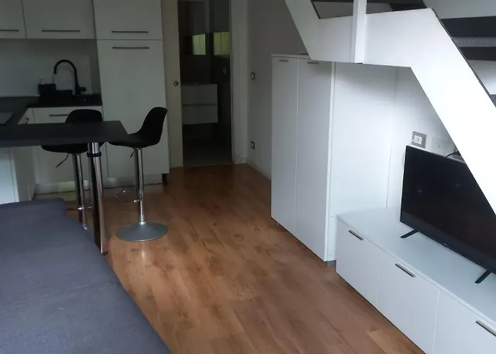 Bovisa Cosenz Village Con Giardino *