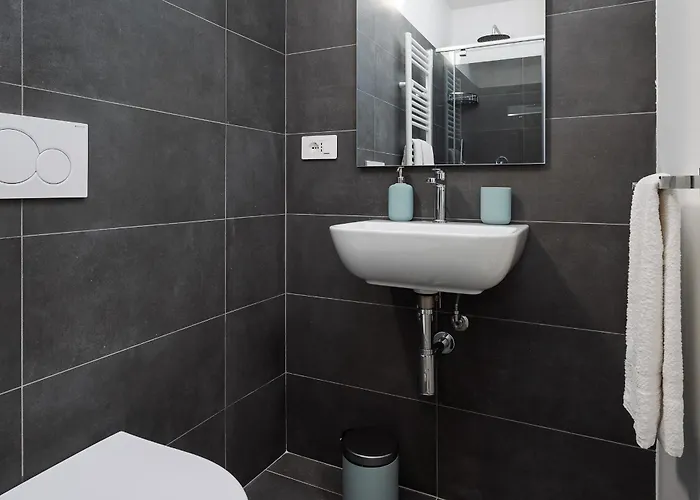 Classbnb - Two Design Lofts With Private Entrances * Milano