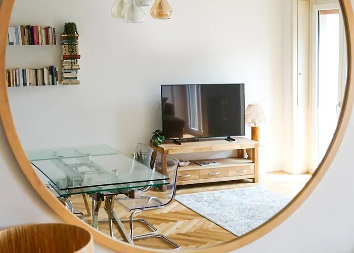 Amazing View On Navigli Апартаменты Милан