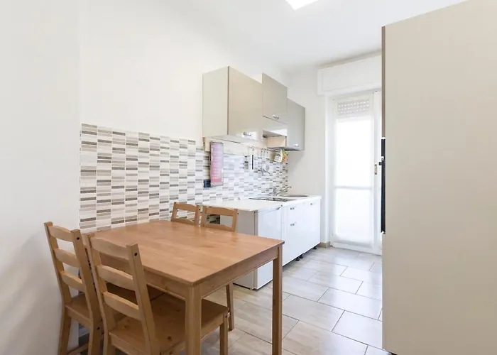 Cozy In Front Of Naviglio Grande * Mailand