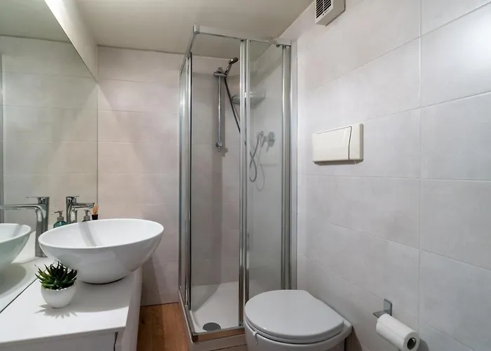 A 400m Dalla Metro Con Wifi Piu Parcheggio Privato Bici Milán