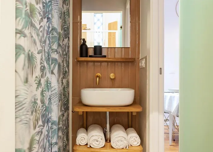 6 Min From Duomo Design In Апартаменты