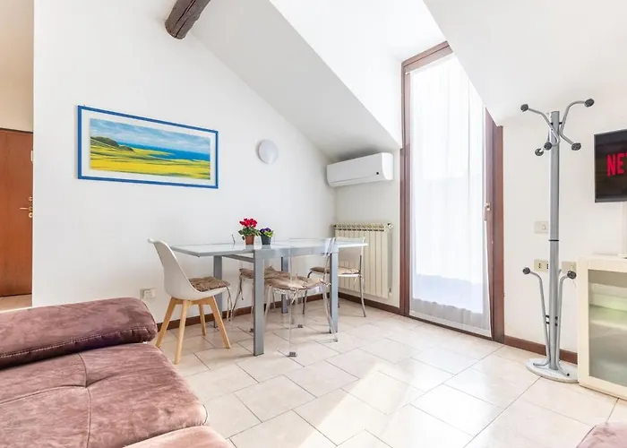 Con Bagno Privato Con Wifi A 200m Dalla Metro *