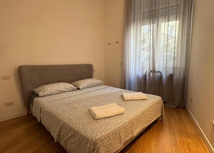 Luxury San Babila Apartman *