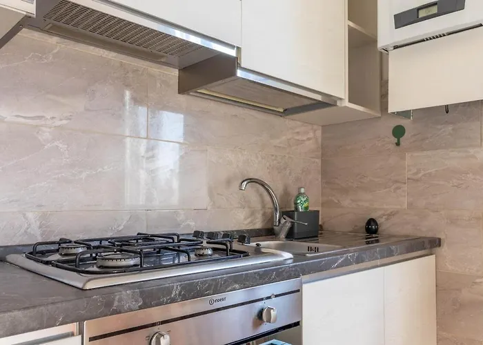 Unicredit And Bosco Verticale - Little House Lejlighed