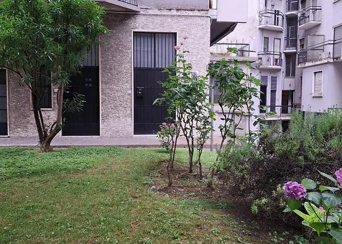 01 Monolocale Ristrutturato A Nuovo Lägenhet