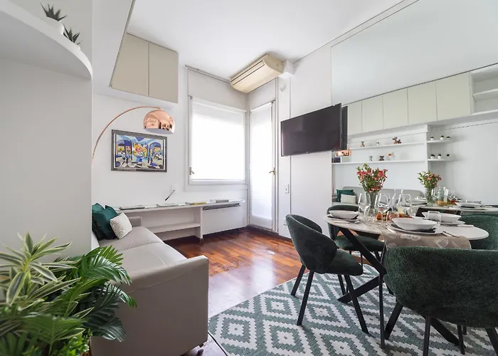 Brera District Bright & Elegant By Rentopolis 아파트 밀라노