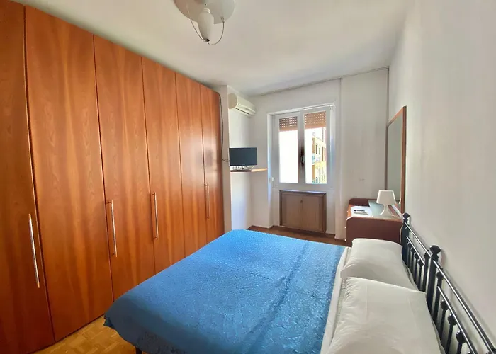 Apartment Beada Home, A Pochi Passi Dal Centro Storico E Da Navigli, Con Fermata Metropolitana Vicino Casa