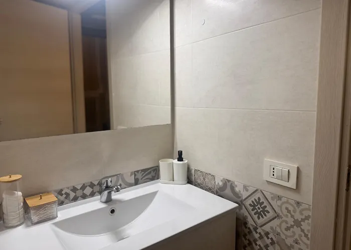 Апартаменты Reginamilanobnb In Porta Romana *