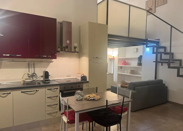 Reginamilanobnb In Porta Romana * Милан