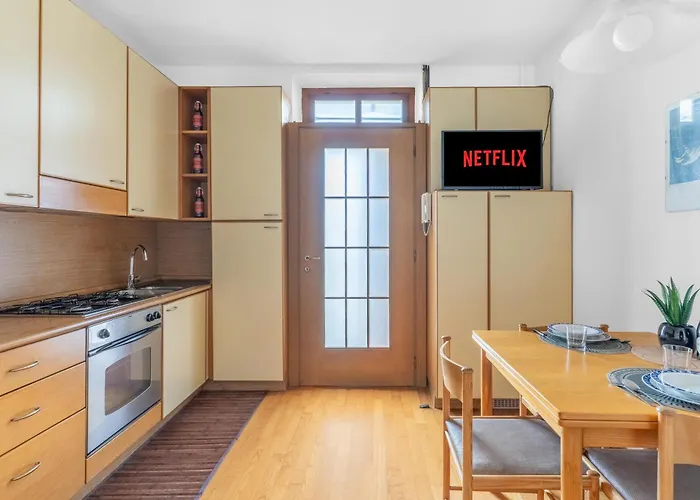 Apartamento Ca2 - Loreto - Duomo- 10 Minutes From The Duomo - *