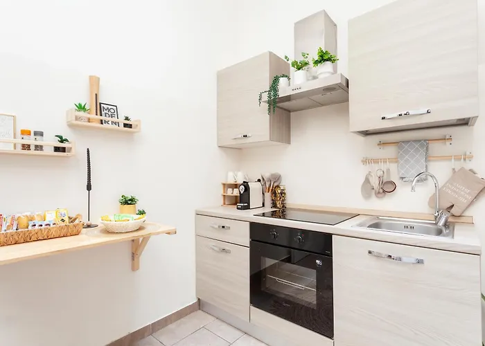 Reginamilanobnb In Porta Romana