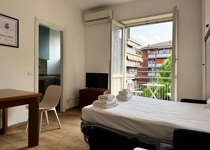 Kibilu - Via Brizi Milan