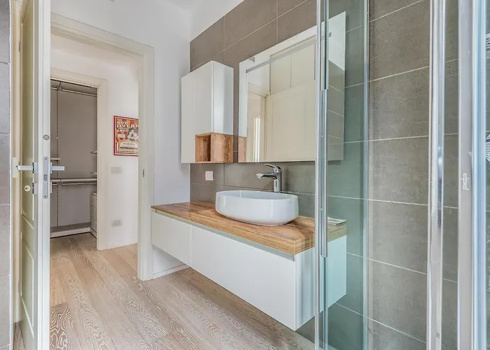 Duomo - Corso Italia 34 Bonsai 2 Pax Wi-fi