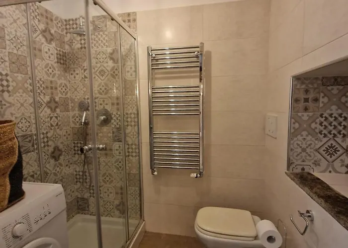 Апартаменты Reginamilanobnb In Porta Romana *