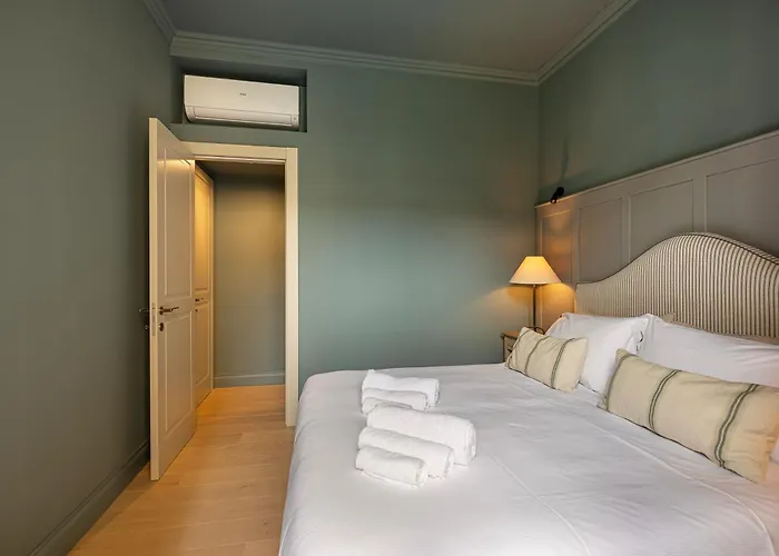 Luxury Terrace In The Center Of Garibaldi Train Station Brera * Milano