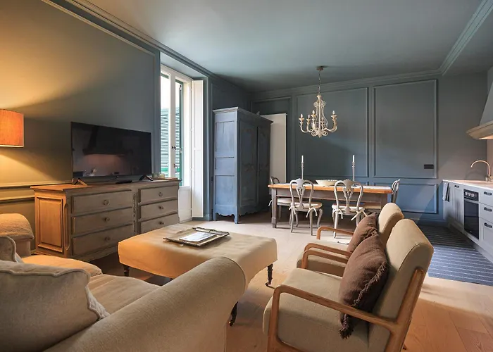 Luxury Terrace In The Center Of Garibaldi Train Station Brera