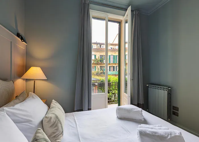 Luxury Terrace In The Center Of Garibaldi Train Station Brera Appartamento Milano