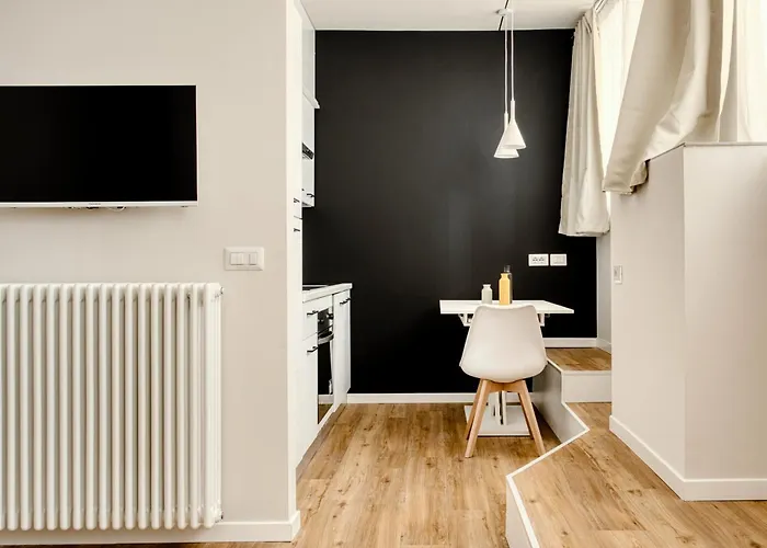 Hostmate - - Imperia's Warm - Romolo Iulm Apartmán