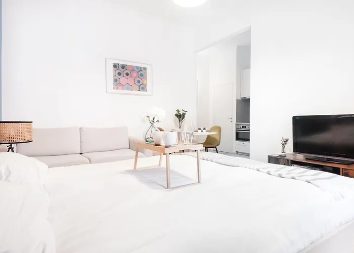 Easylife - - Litta 7 - Duomo Milaan