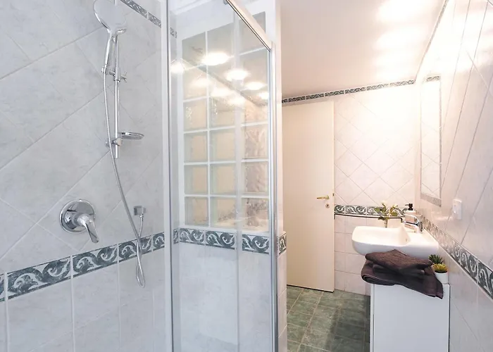 Sva18 - Fully Equipped Large Flat - S. Ambrogio Mailand