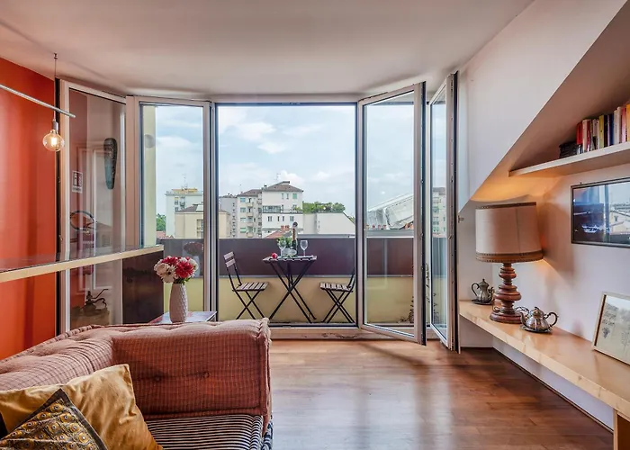 Paolo Sarpi, 36 - Inside *