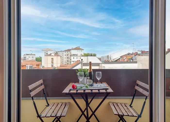 Paolo Sarpi, 36 - Inside