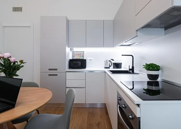 Italianway Comfort - Cialdini 85 Lägenhet