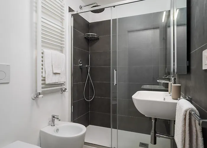 Classbnb - Two Design Lofts With Private Entrances Milano