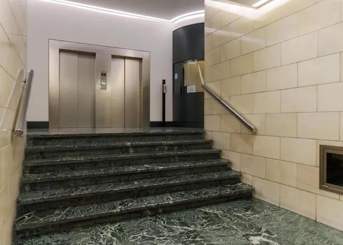 Luxury San Babila Milán