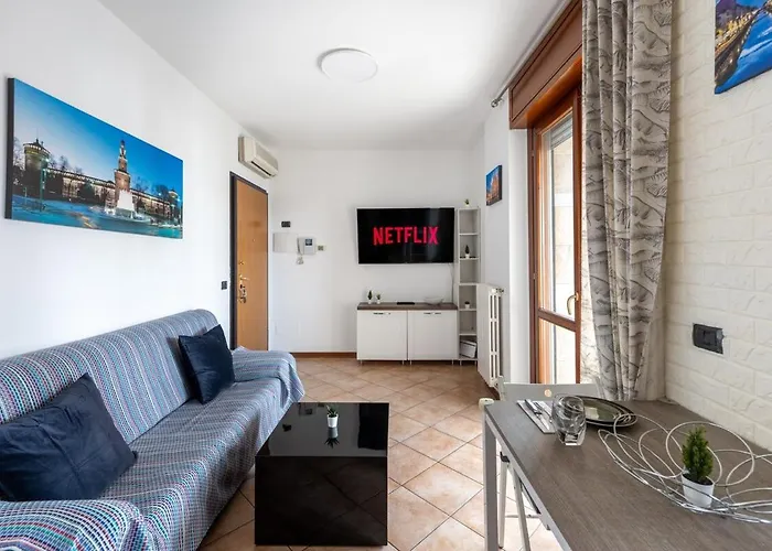 Brenta Fondazione Prada - Free Private Parking & Terrace Apartman Milánó