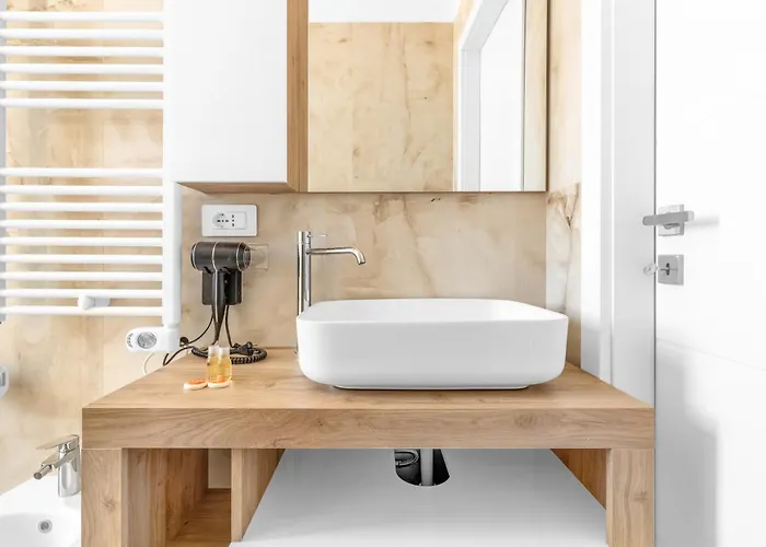 Ponale Foresteria Lombarda *