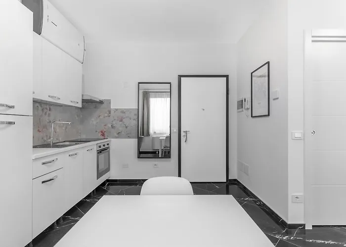 Ponale Foresteria Lombarda Hotel Milan