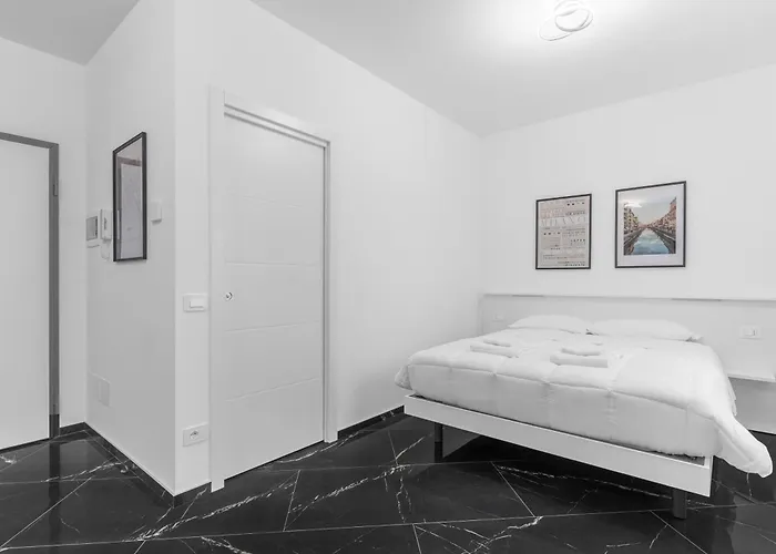 Ponale Foresteria Lombarda Milan