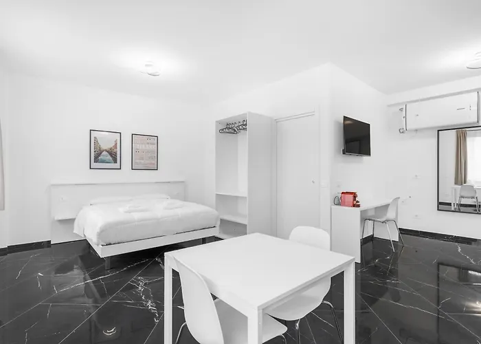 Hotel Ponale Foresteria Lombarda