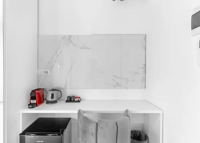 Hotel Ponale Foresteria Lombarda Milan