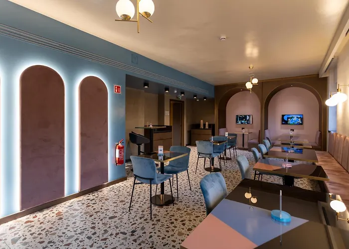 호텔 Axyhotels Innstyle 4*