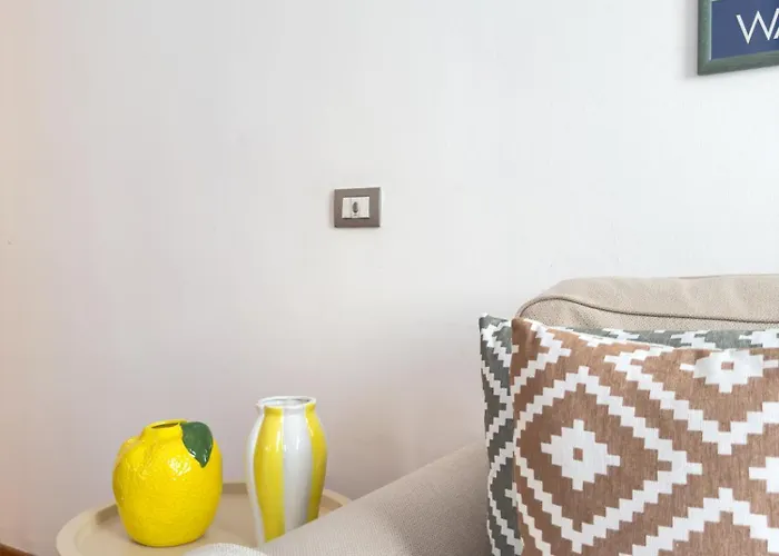 The Boutique - Repubblica - Station アパート