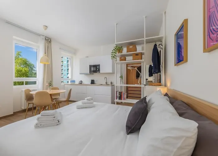 Navigli Nest - Metro & Navigli Nearby Apartmán Milán