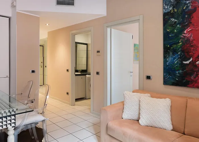 Pontida Nest - New Exclusive - Moscova