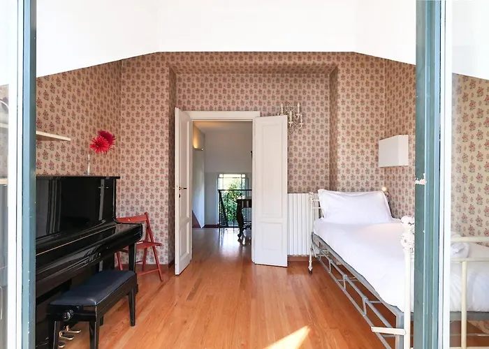 Contempora - Charming Liberty-style With Garden And Parking Near Life Mediolan