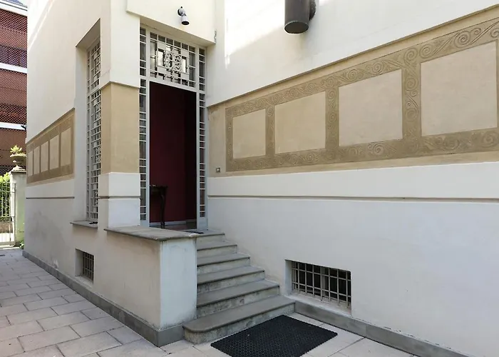 Willa Contempora - Charming Liberty-style With Garden And Parking Near Life