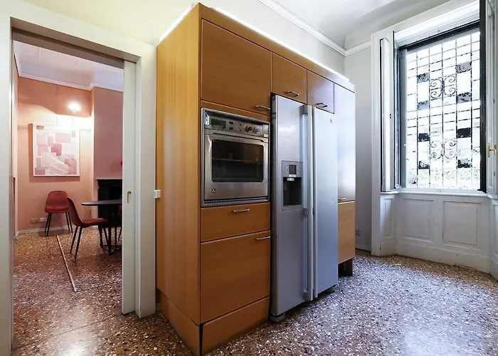 Contempora - Charming Liberty-style With Garden And Parking Near Life * Milano