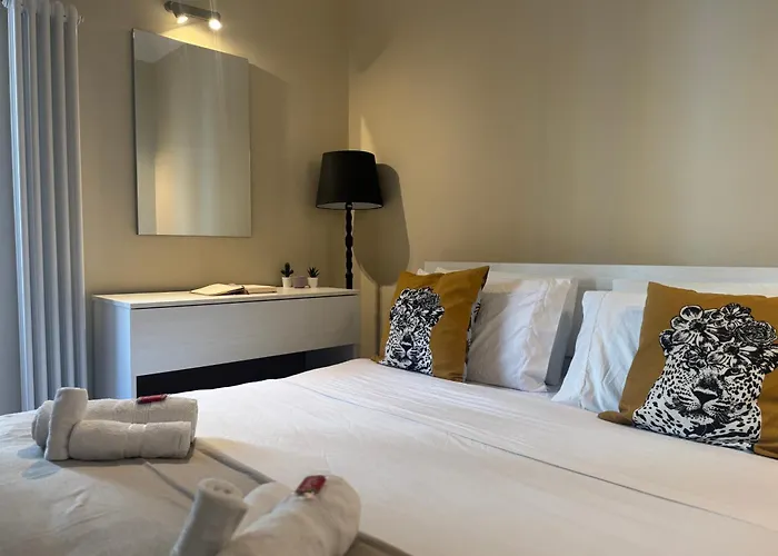 La Regina Delle Locazioni Ai Navigli Apartment